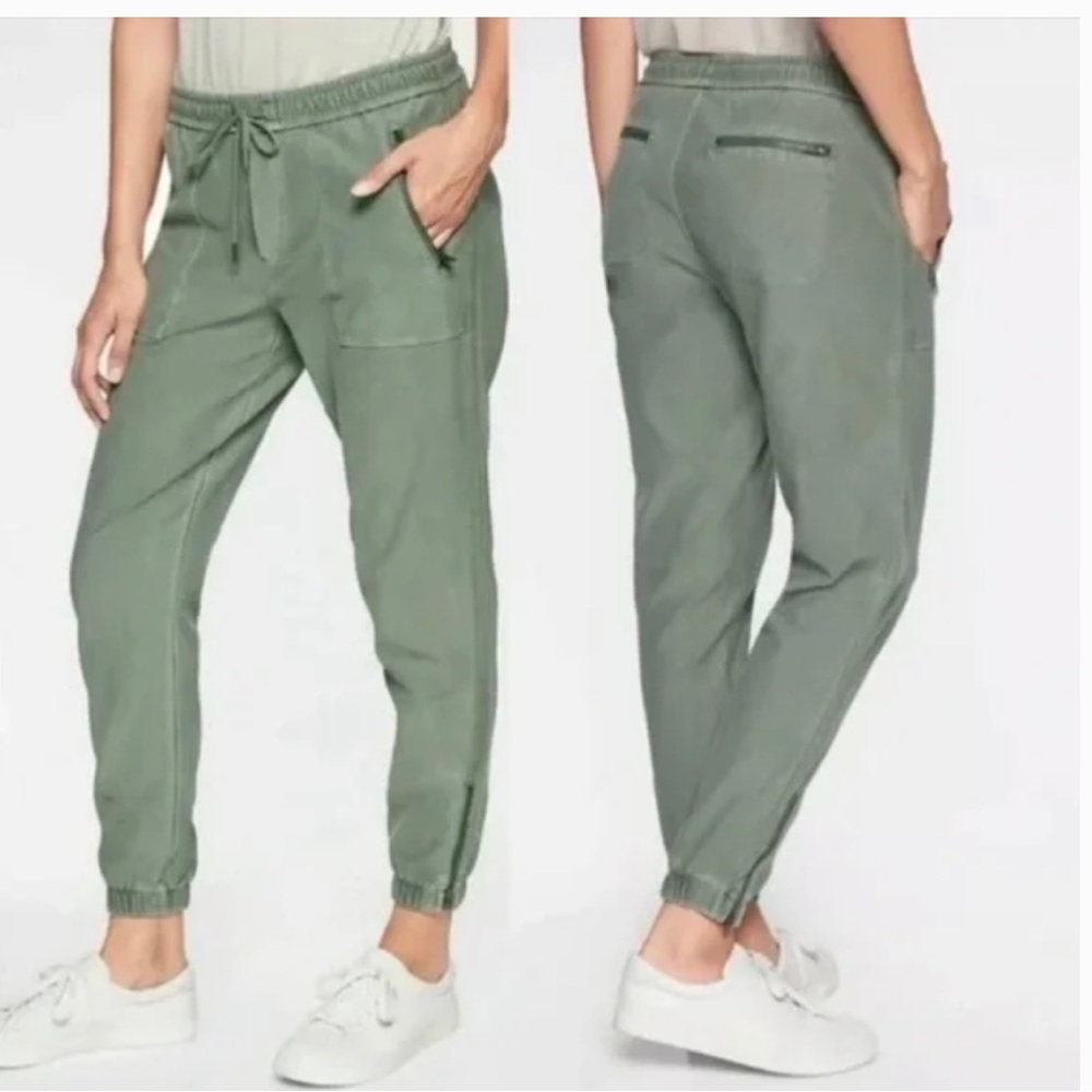Athleta Farallon Jogger Palm Green Pants